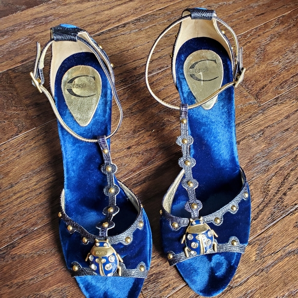 Just Cavalli - Picture 5 of 11